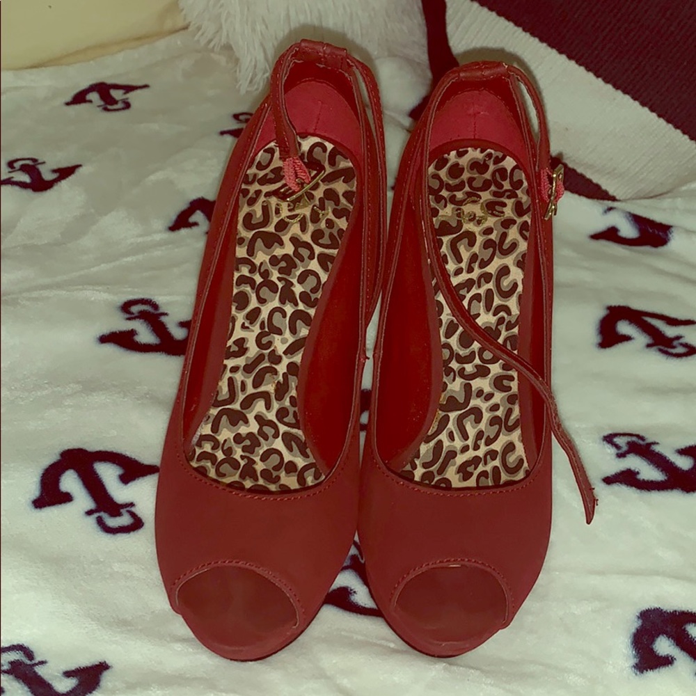 NWOB Platform Heels